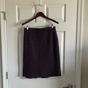 Ann Taylor Checkered Flounce Back Pencil Skirt